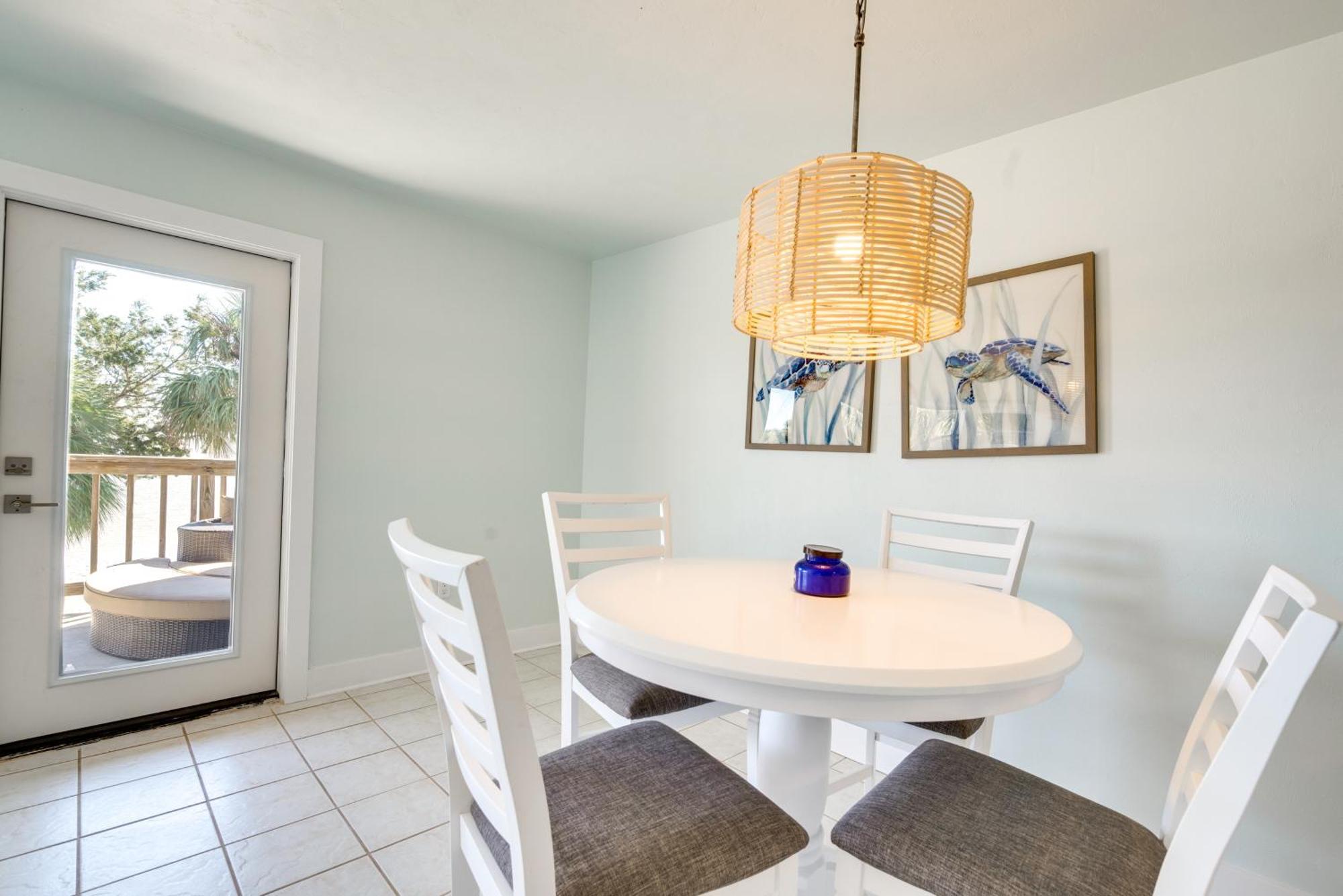 Cedar Key Condo With Balcony And Gulf Views! Exteriér fotografie